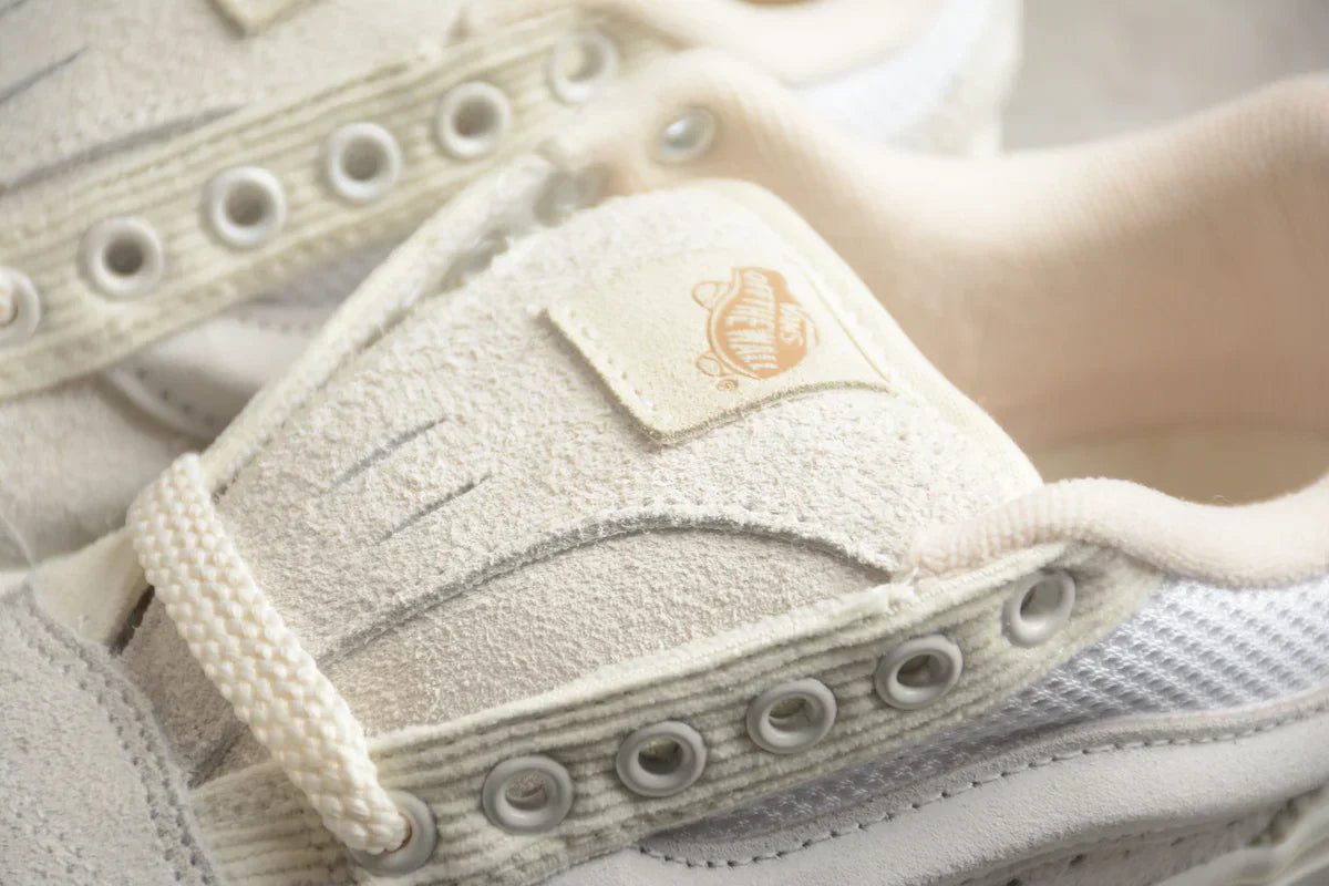 Vans Knu Skool White