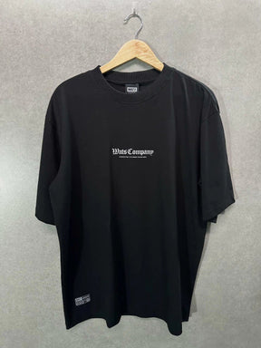 Camiseta Oversized Wats Gothic Preta